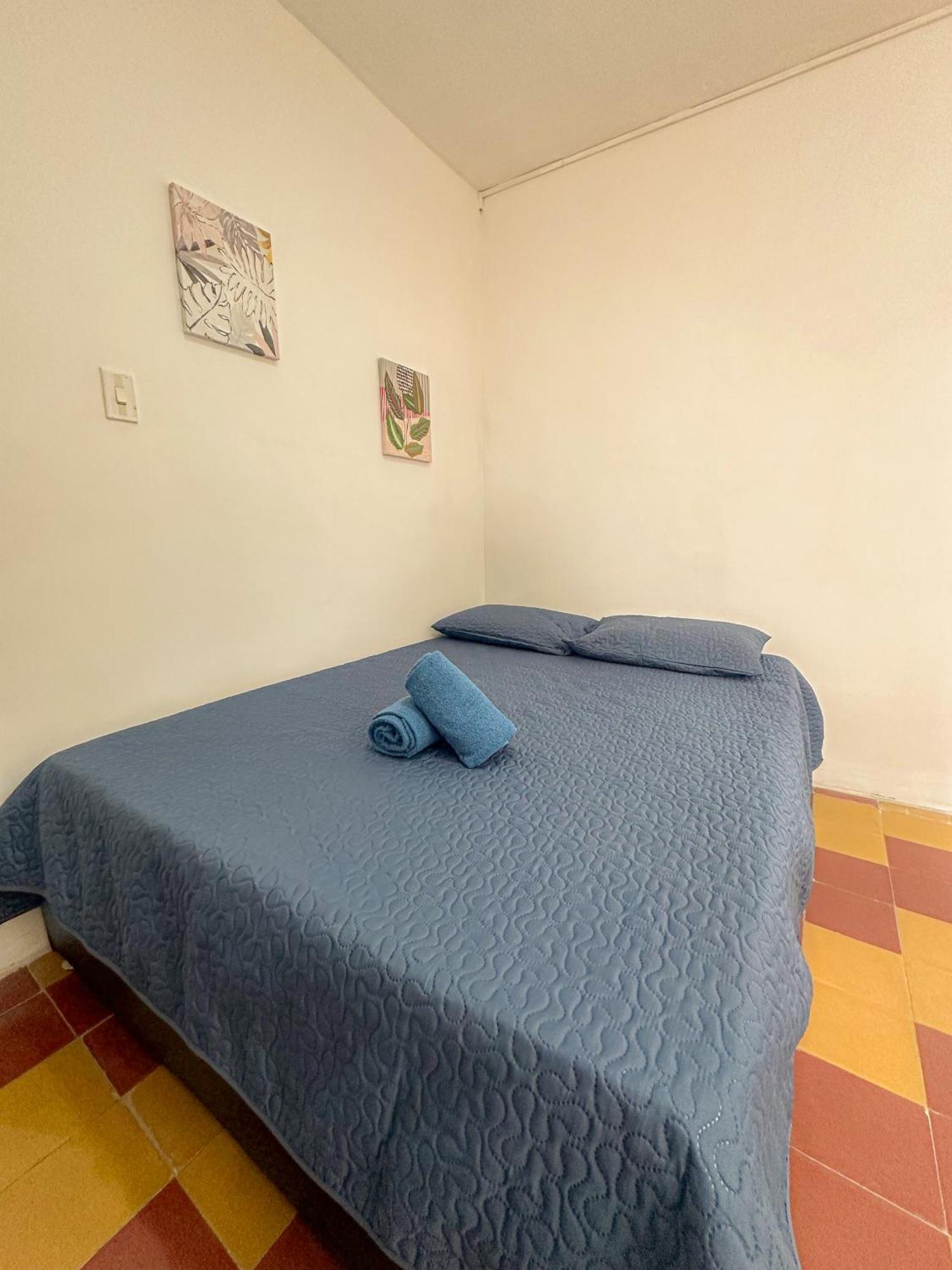 Casa Encanto, Apartamento - Habitaciones, Laureles-America Μεντεγίν Εξωτερικό φωτογραφία
