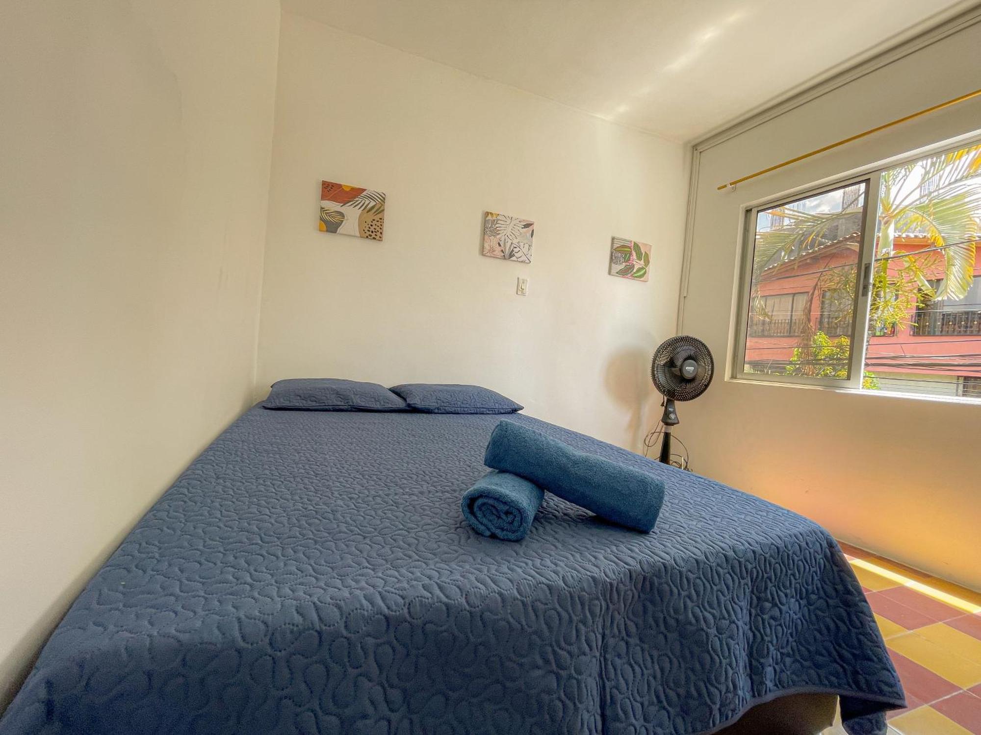 Casa Encanto, Apartamento - Habitaciones, Laureles-America Μεντεγίν Εξωτερικό φωτογραφία