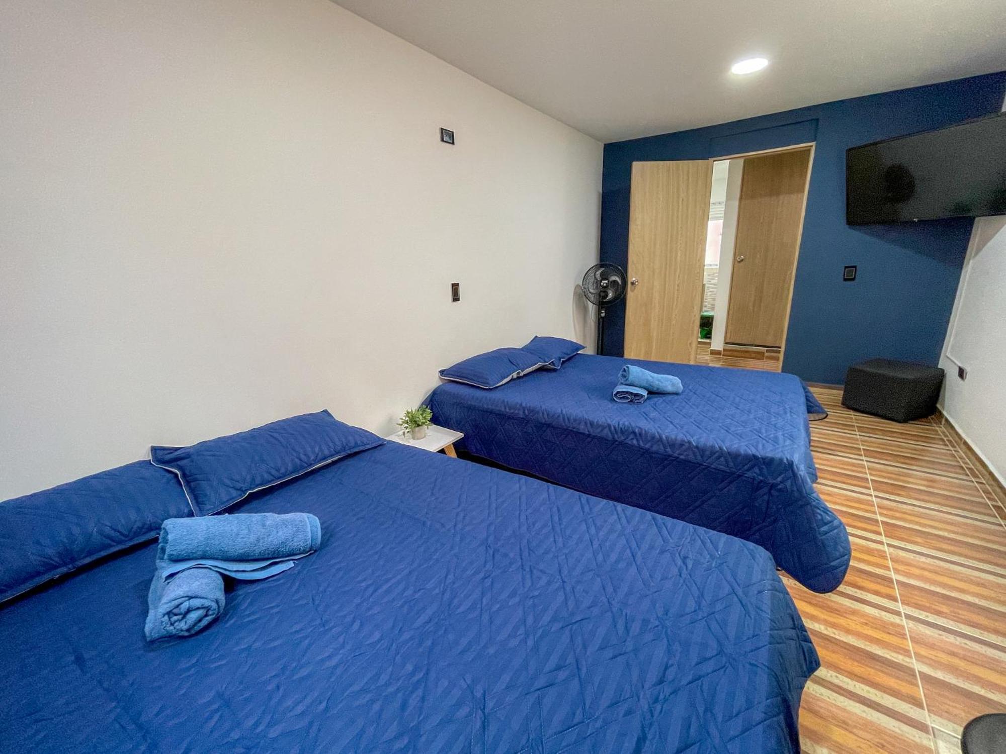 Casa Encanto, Apartamento - Habitaciones, Laureles-America Μεντεγίν Εξωτερικό φωτογραφία